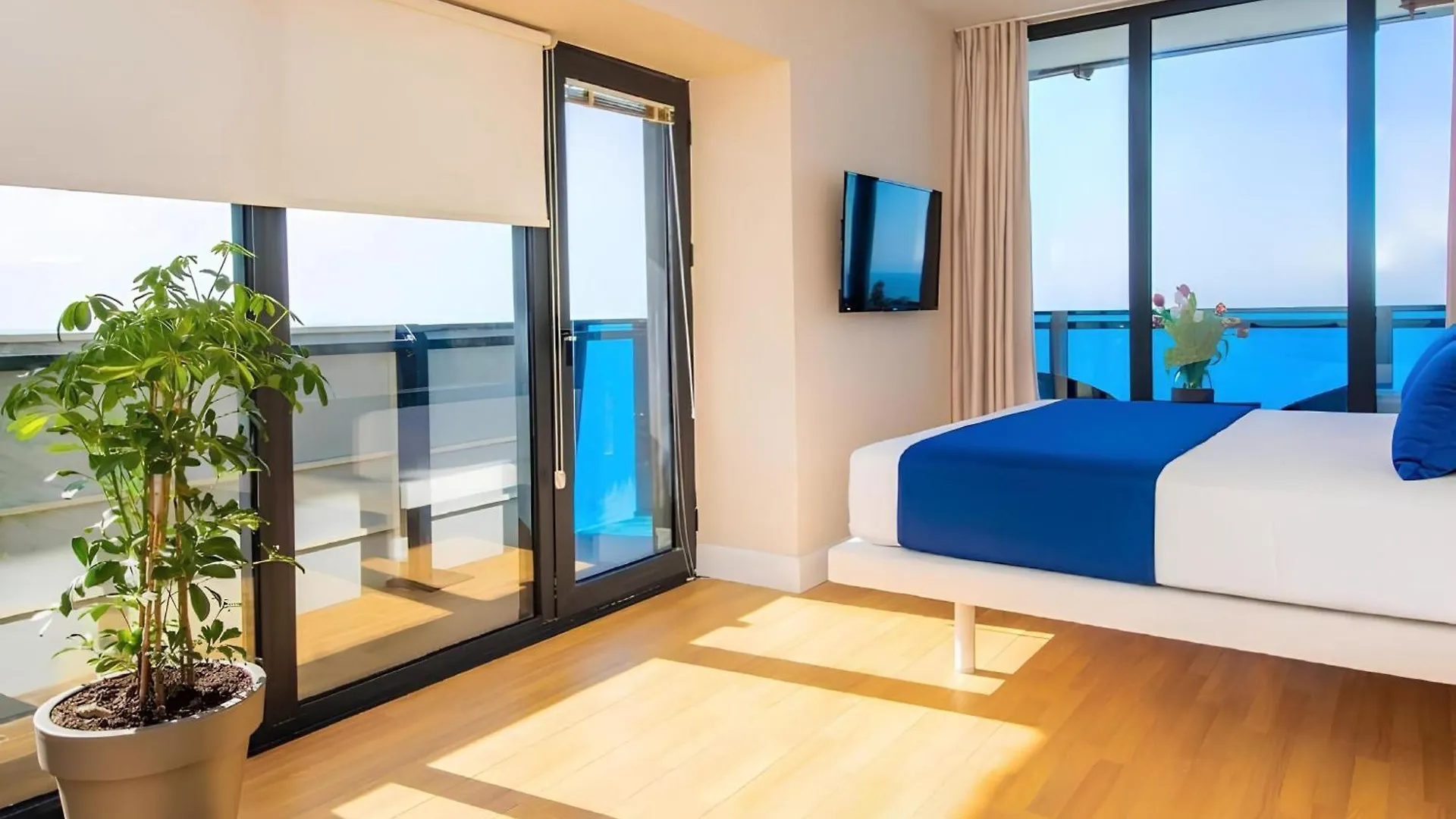 Panorama Orbi Luxe Batumi Aparthotel